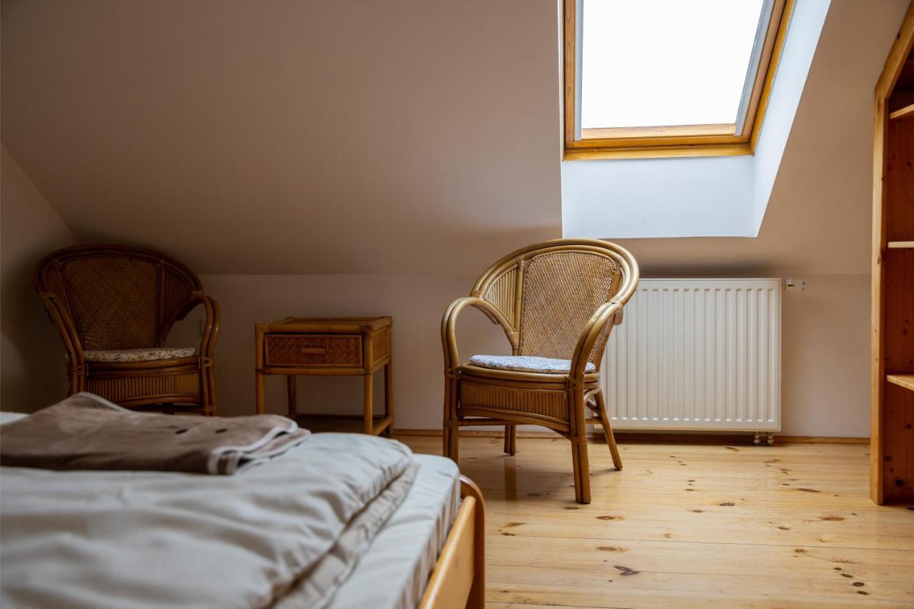 Noble'S Panzio Es Etterem Bed and Breakfast Nemesnép Εξωτερικό φωτογραφία